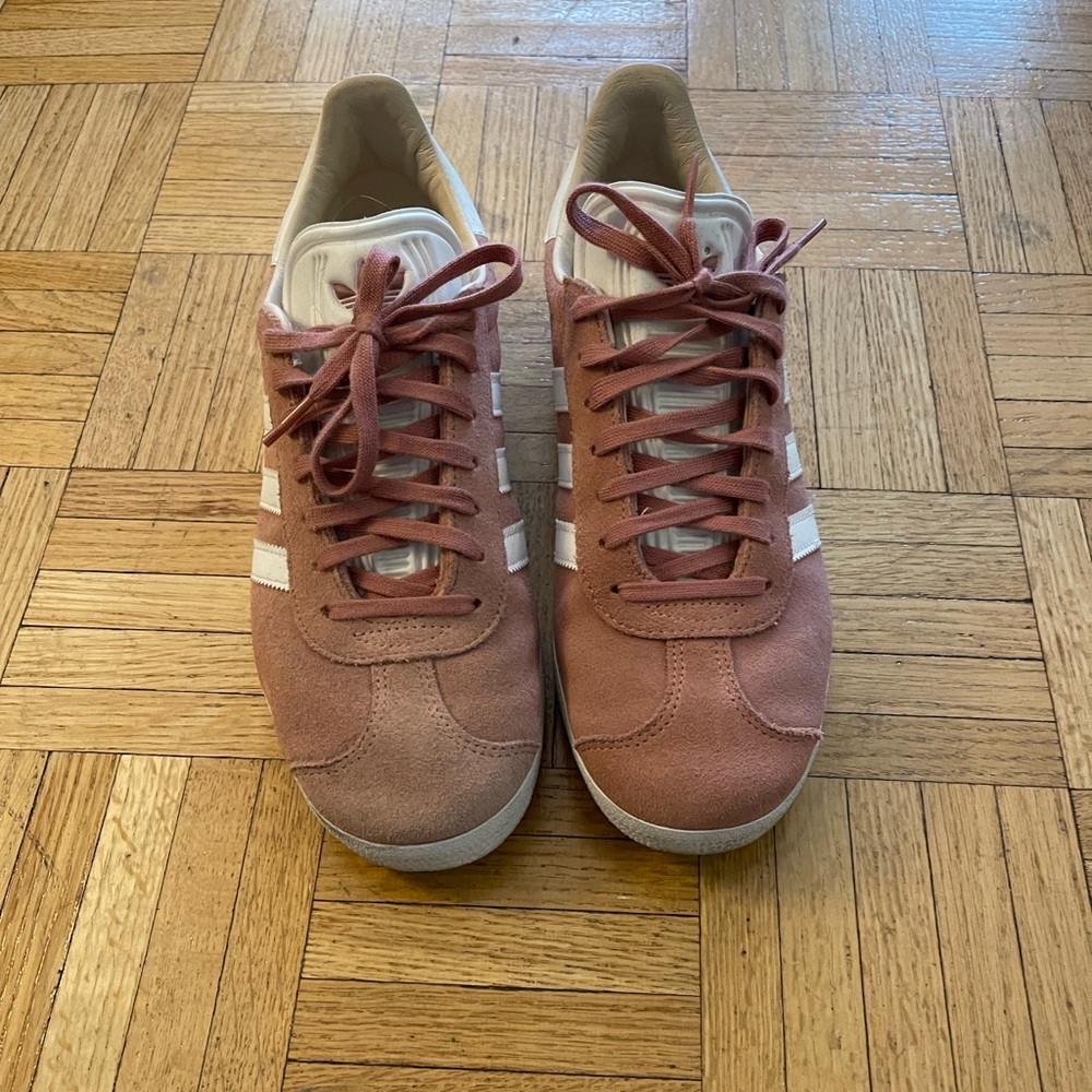 Adidas Gazelle pink sneakers US 8 / FR 40